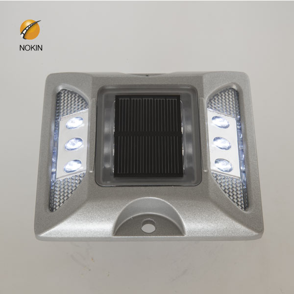 ODM Solar Cat Eyes Price With Spike